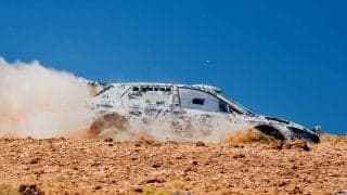 シュコダが開発中の新型ファビア・ラリー2、テストドライバーにクリス・ミークも