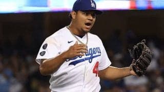 【MLB】どこまで飛んだ？　最速165キロ剛腕の夜空に消える“打球”は「月へまっしぐら」