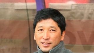 【衝撃のJ2開幕!!】チアゴ・アウベスの“超ワールドクラス”「60メートル弾」で快勝の岡山、昨季「失点数リーグ最少2位」チームが見せた「得点力大幅増」の可能性！(1)