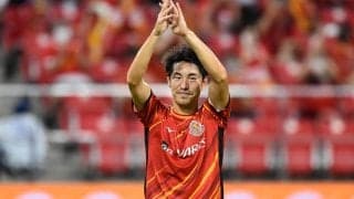 大量のキャラクターグッズに囲まれる！ 33歳になった名古屋FW金崎夢生「今年もありがとう」