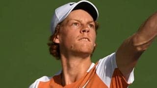 シナーがマレー下し8強入り