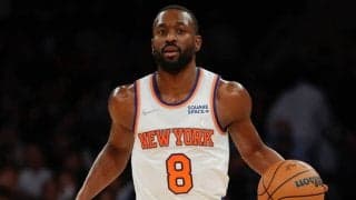 ニックスがケンバ・ウォーカーと今季残り試合を全休することで合意したと発表