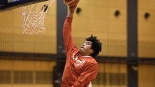 代表合宿で自信をつけたマシュー・アキノ「ホーバスHCは外しても打ち続けろと…」