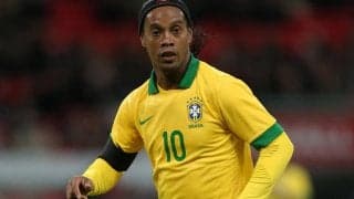 未婚のファンタジスタ・ロナウジーニョ、息子の誕生日を祝福