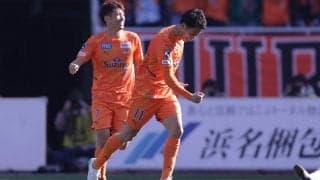 「#伝統の巻シュー」3年ぶり“静岡ダービー”決勝点は“清水の中山”「片山の背中がカットインと言っている」