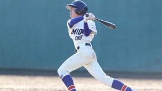 野球未経験の父が独学でサポート　出社前の朝練が結実した“父子のサヨナラ打”