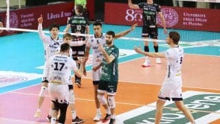 石川祐希のミラノがパドヴァに勝利　髙橋藍はリベロで出場