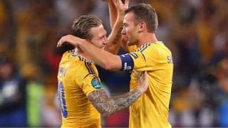 「祖国を爆撃している国ではもう働けない」ウクライナ代表でシェフチェンコの相棒だったヴォロニンがロシアクラブを退団「銃を持っていたかも」