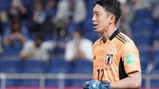 「ブッフォンを見てあと13年」清水の日本代表GK権田修一が3月3日に家族で “33歳バースデーショット”