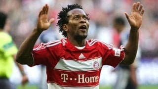 47歳になっても“バキバキボディ”のゼ・ロベルトが自信「今でもシティでプレーできる」