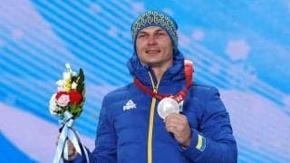 ウクライナ唯一の北京五輪メダリスト　2歳の子供と駐車場生活「窓からミサイルが…」