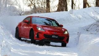 “0:100の4WD”。雪の中でBRZ、乗ってまいりました！