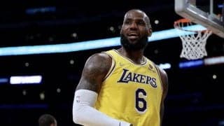 レブロンが56得点と大爆発…レイカーズがウォリアーズを撃破して連敗ストップ