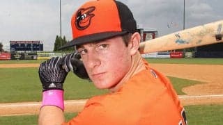 捕手と本格歌手の異色の“二刀流”　アストロズ23歳の挑戦にMLB公式も注目