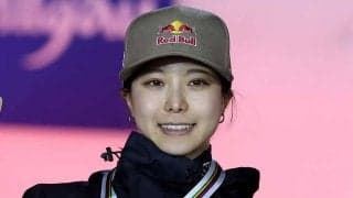 高梨沙羅、圧巻Vの裏で今季休養中の盟友ルンビと再会　「With Legend」と歓喜の報告