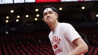 渡邊雄太、第1Q途中から出場も約4分のプレータイムで無得点…ラプターズは敗戦