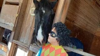 ハルウララとウイニングチケットが対決!? 元騎手が提案する競走馬支援の新しい形「ソフト競馬」