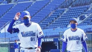 DeNA三浦大輔監督はなぜ東克樹を開幕投手に？　昨季1勝左腕に大役を託した「真意」