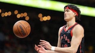 渡邊雄太、1分45秒の出場で2得点…ラプターズは連敗脱出