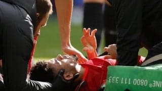 リバプール・南野拓実の同僚FW｢GKのヒザが顔面直撃｣衝撃ゴール!!「勇気ありすぎる飛び込み」で奪ったブライトン戦の｢先制弾｣