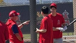 【MLB】大谷翔平、二刀流キャンプインで特大140m弾　指揮官は開幕投手を熟考「アイデアある」