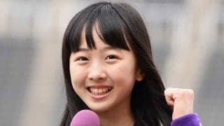 「天使？」「美人になった」　本田望結、じっと見つめた萌え袖ショットにファン悶絶