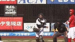 「相変わらずバズーカ」　ロッテ加藤の“瞬殺”高速一塁牽制が「モリーナ!?」