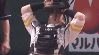 甲斐キャノンでも無理「一発で走れるのはすごい」　阪神のイケメン快足に場内どよめき