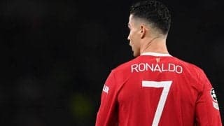 「息合ってなさすぎ」5年連続無冠ほぼ確定のユナイテッド、C・ロナウドと味方が激突「歯痛そう」