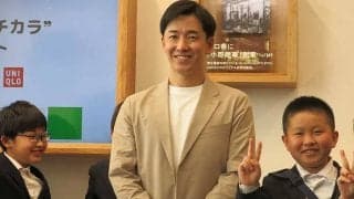 斎藤佑樹氏「僕のこと知らないでしょ？」　小学生に自虐も人気健在、憧れの眼差し