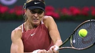 連覇狙うバドサ 快勝で4強