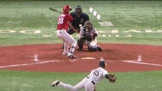 打者のけ反ったのにストライク…鷹助っ人の“無双魔球”は「どうやって打つの？」