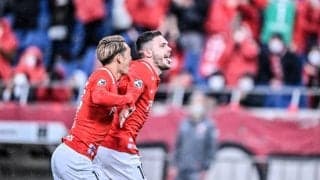 「一人だけ欧州リーグ！」浦和の新たな10番モーベルグのプレーは「浦和を優勝に導くカギ」となるか!?