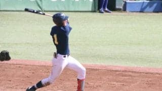 [硬式野球] 「熱い気持ちを持っていた」小口主将、実力発揮で中学大を撃破