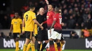 “名物レフェリー”のマイク・ディーン氏が今季限りで引退へ…プレミア歴代最多の114名のレッドカード