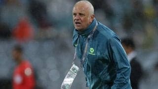 日本に敗れたオーストラリア、アーノルド監督を解任か？ 6月のプレーオフ前に決断へ