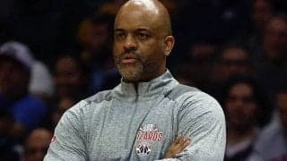 バックスに敗れたウィザーズ指揮官「『オフシーズンに修正すればいい』ではダメだ」