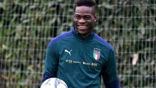 「バロテッリを呼ぶべきだった」W杯出場逃したイタリア代表、マンチーニ監督の母親が物申す