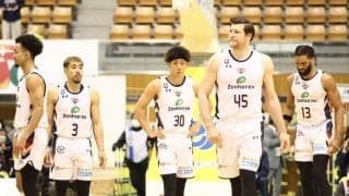 信州との2OTを制すなど琉球が7連勝に…川崎と名古屋Dは痛み分け／B1第27節