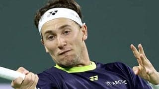 ルード 58分で16強進出