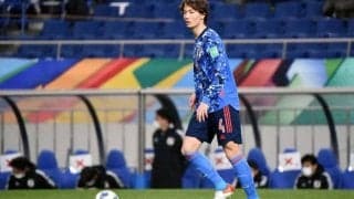 日本代表離脱のDF板倉滉が帰国、逆転昇格目指すシャルケは「日本サッカー協会に感謝」