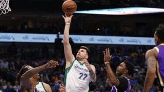 マブスが崖っぷちのレイカーズを撃破…クリッパーズがジョージの復帰戦に白星／NBA