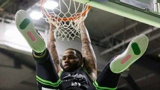 レバンガ北海道が記念すべきB1通算100勝目…4人欠場したアルバルク東京の猛追から逃げきる