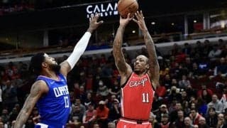 デローザンの50得点でブルズが延長戦を制す…バックス対ネッツもOTの激闘に／NBA