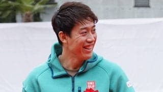 錦織圭がSNSで練習風景をライブ配信、空中で打つジャックナイフも披露する