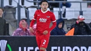 菅原由勢がAZで通算100試合出場達成、記念ユニを手に「力の限りこのチームの為に」