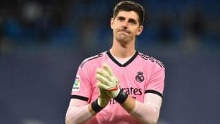 「クルトワは私のもの」ファンの少女がアピール成功、グローブをゲットし自身もプレゼント「とても愛らしい」