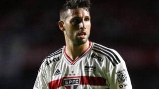 「カッとなった」盗撮していた相手ファンのスマホを叩き壊したFWが謝罪「心からお詫びしたい」