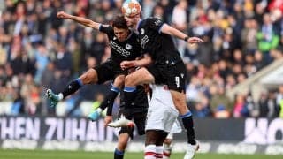 味方と激突し頭部負傷の重傷…ビーレフェルトがFWクロスの手術成功を発表