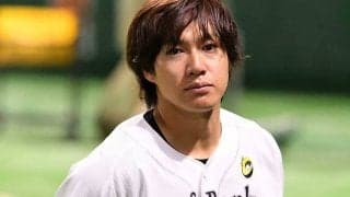 鷹が左肩負傷の柳田を抹消、オリはコロナ陽性の伏見に代わり松井昇格　7日の公示